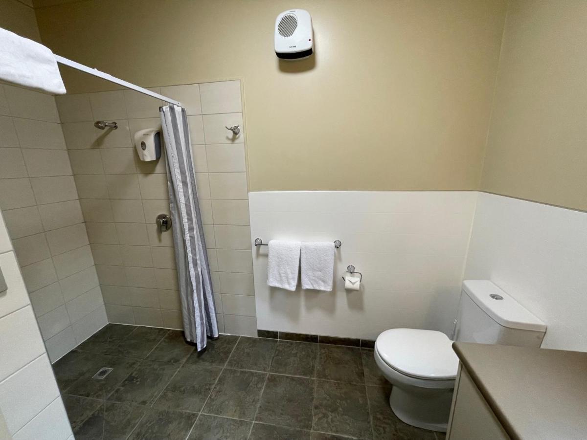 Motel Sierra Motel And Apartments 4*