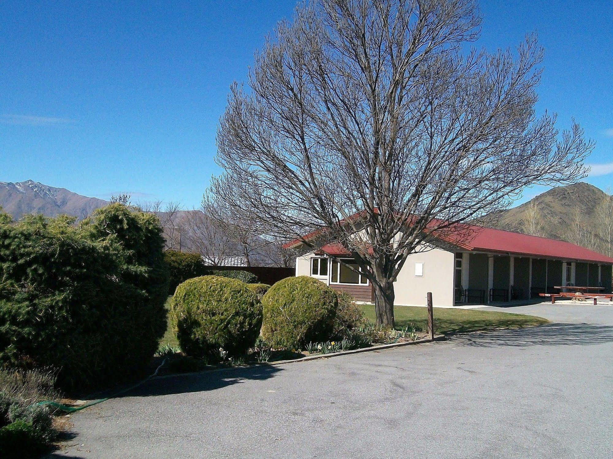 Sierra Motel And Apartments Motel Omarama